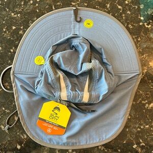 Sunday Afternoons Ultra Adventure Hat, NWT